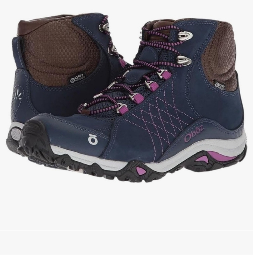 Oboz Women's Navy/Pink Lace-Up Hiking Boots